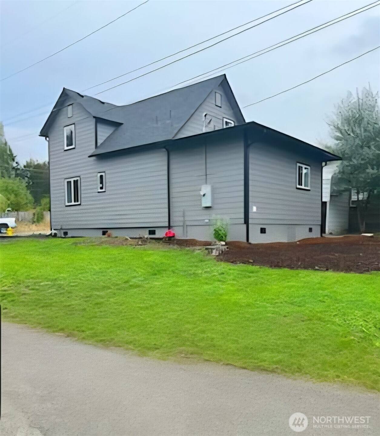 Chehalis, WA 98532,841 NW Duffy ST