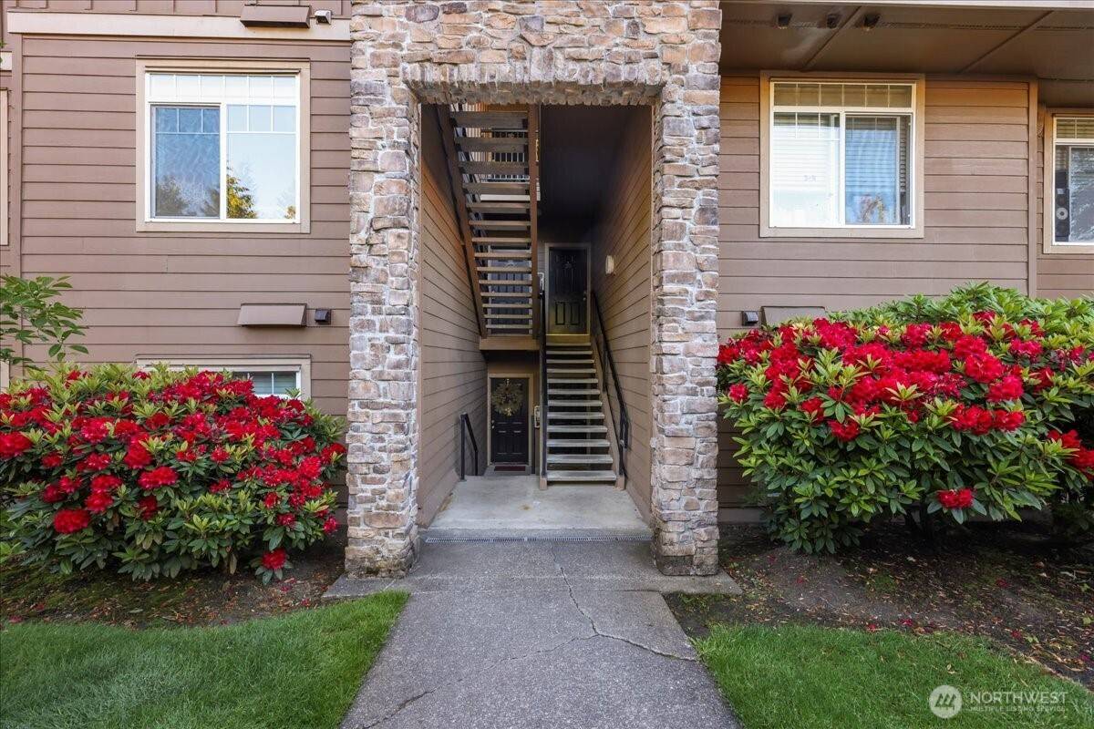 Bothell, WA 98012,18930 Bothell Everett Hwy Unit V201