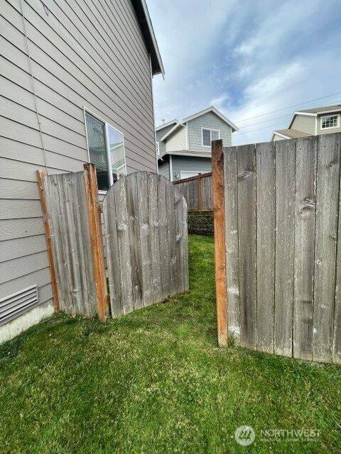 Lake Stevens, WA 98258,8325 19th ST NE