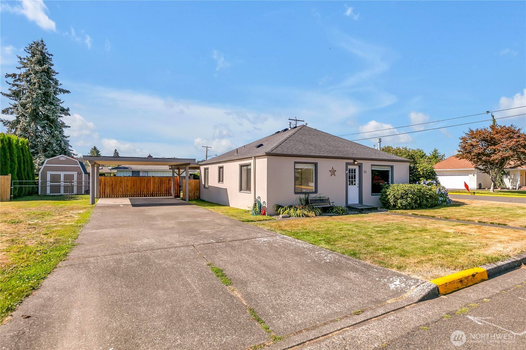 Puyallup, WA 98371,624 9th AVE SW