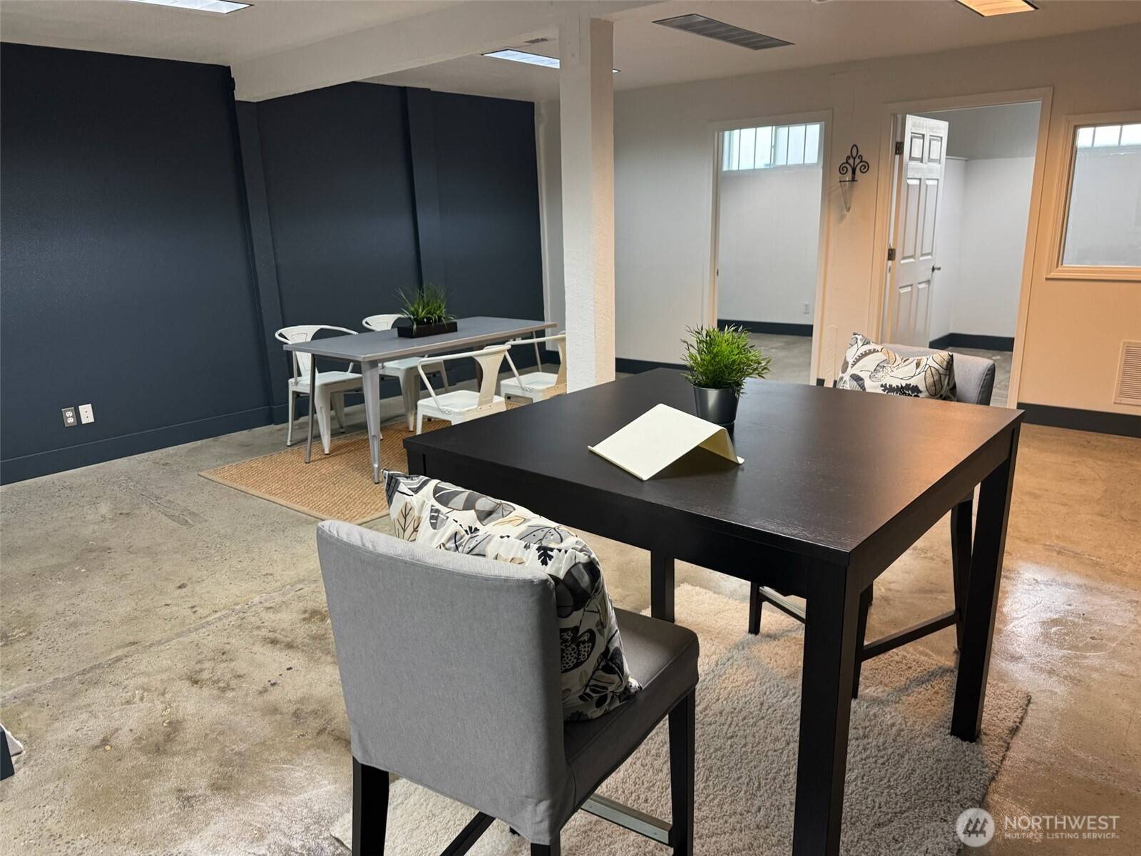 Edmonds, WA 98026,23931 Highway 99 #102