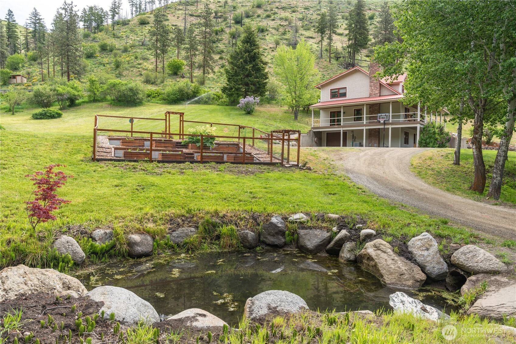 Cashmere, WA 98815,7280 Olalla Cyn RD