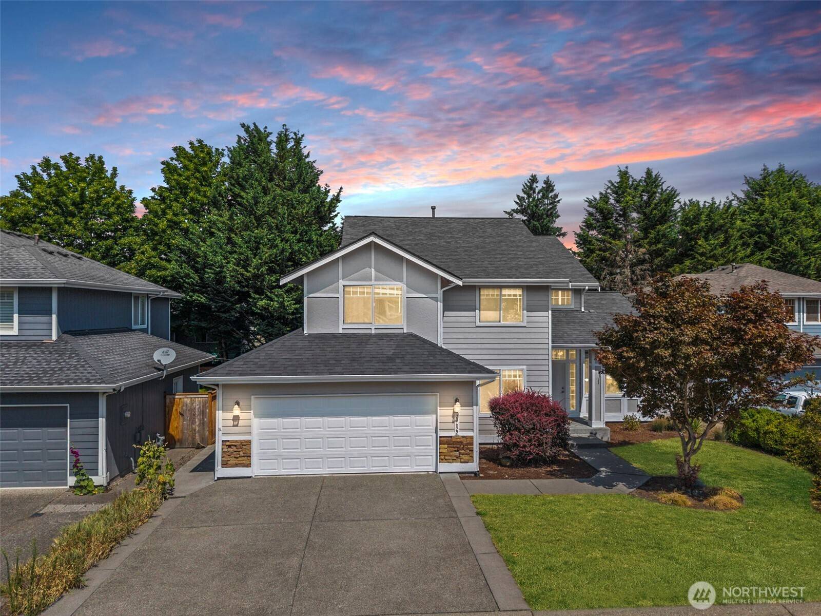 Maple Valley, WA 98038,23622 SE 267th PL