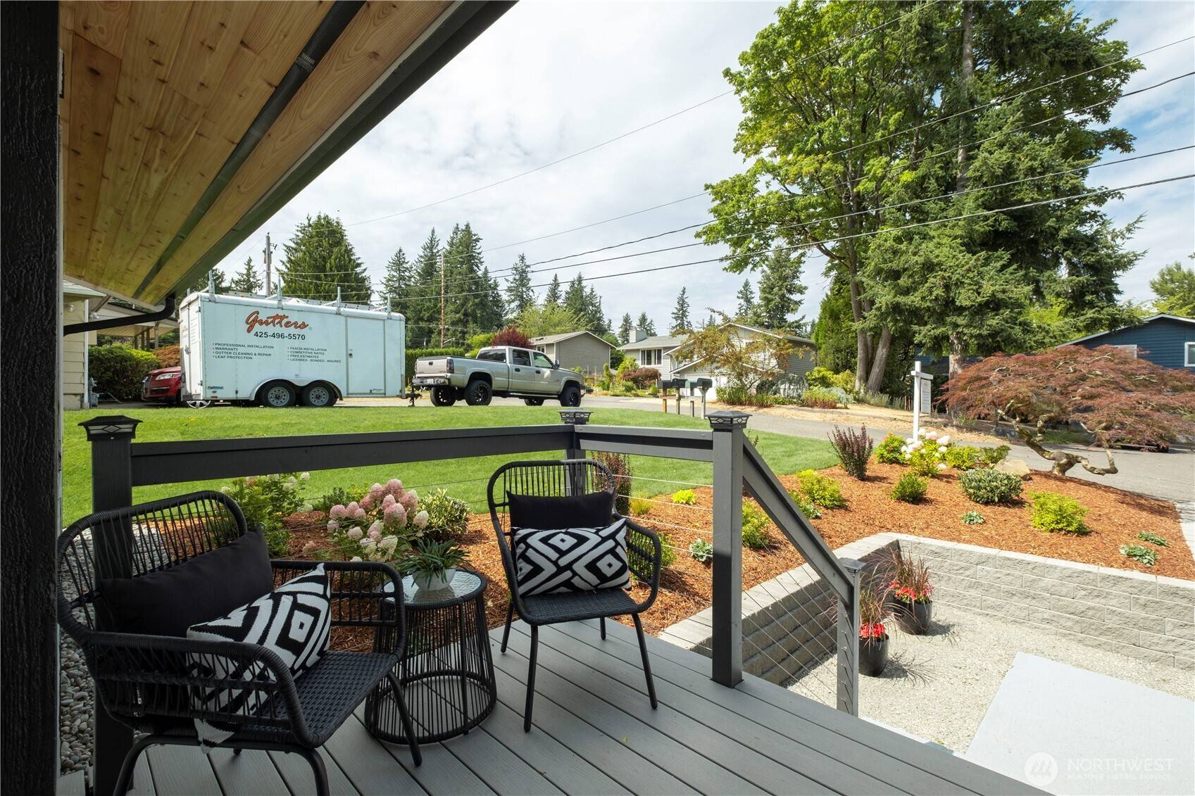 Kirkland, WA 98034,8427 NE 144th Pl