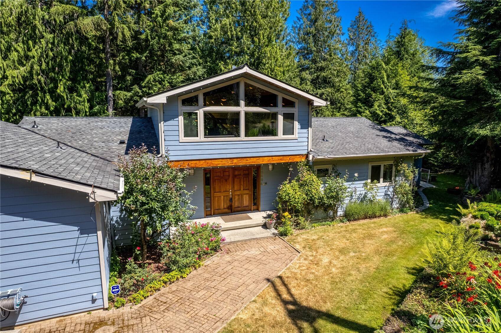 Mount Vernon, WA 98274,33454 West  Shore Dr