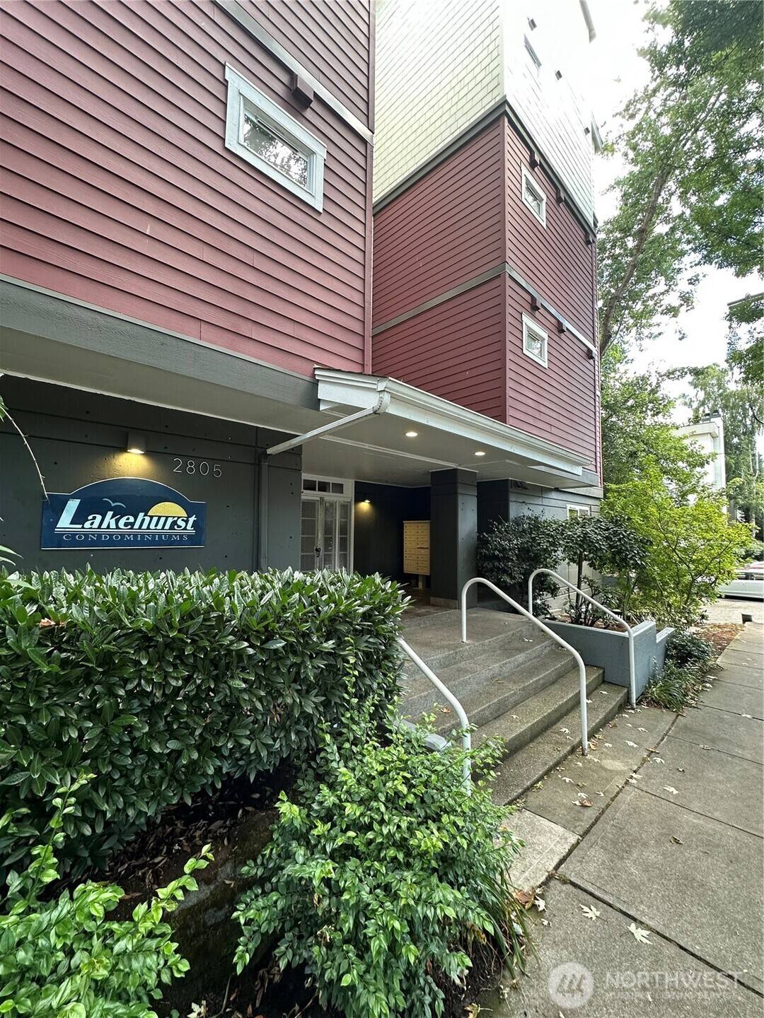 Seattle, WA 98125,2805 NE 125th ST #507