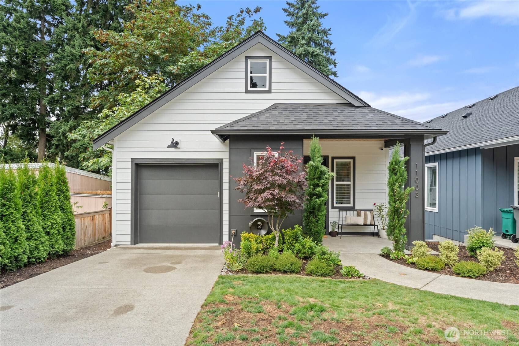 Kirkland, WA 98033,11003 126th AVE NE