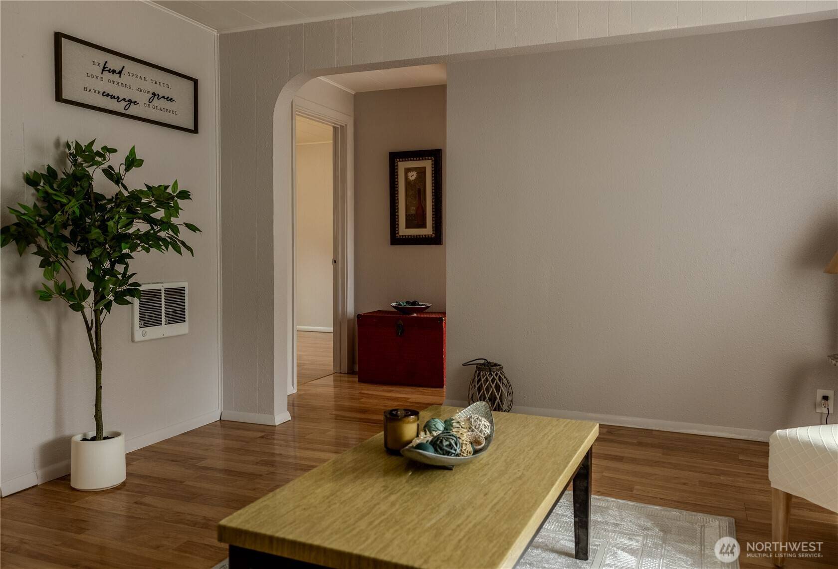 Rainier, WA 98576,509 Rochester ST W