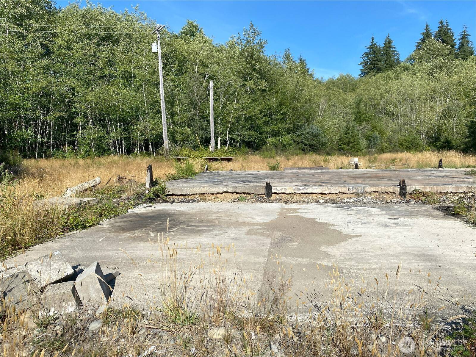 Forks, WA 98331,565 Kallman Road