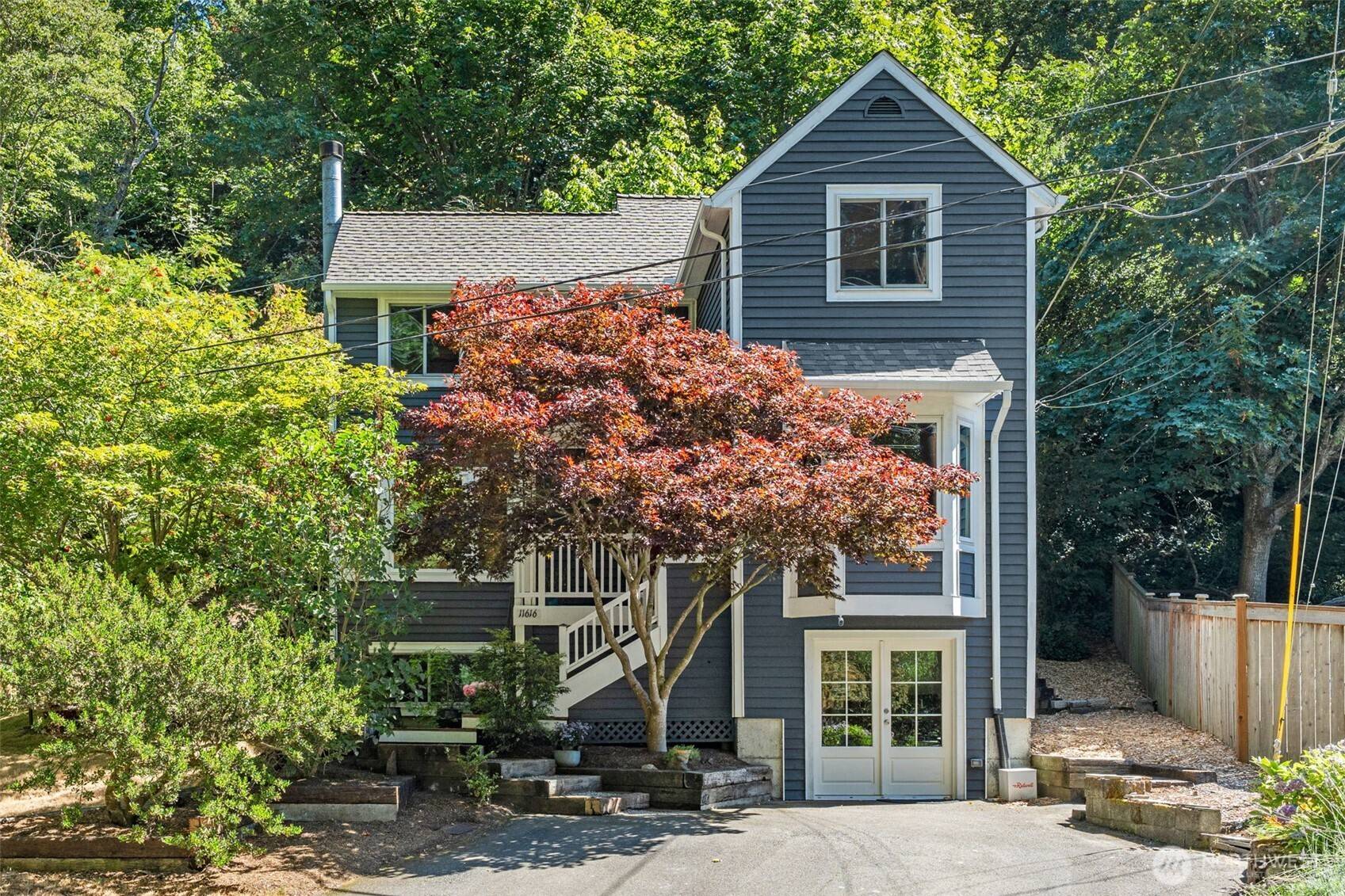 Burien, WA 98146,11616 Seola Beach DR SW