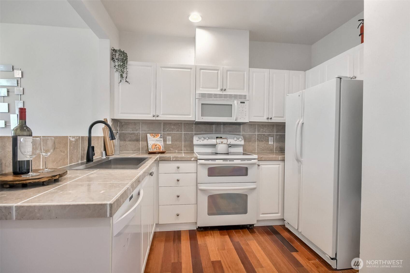 Bothell, WA 98011,16232 118th LN NE #1-4