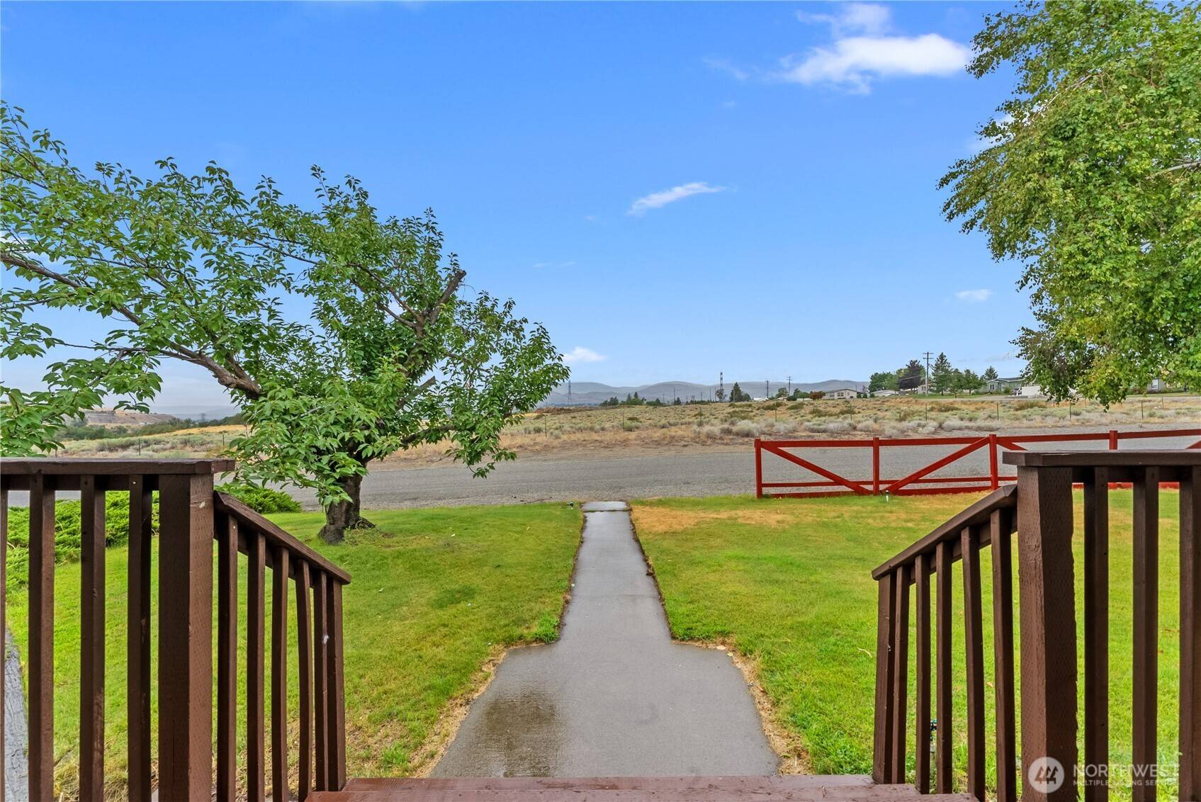 Omak, WA 98841,5 W Parkway ST
