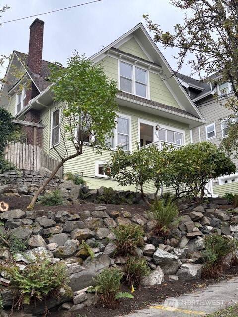 Seattle, WA 98119,311 W Smith ST