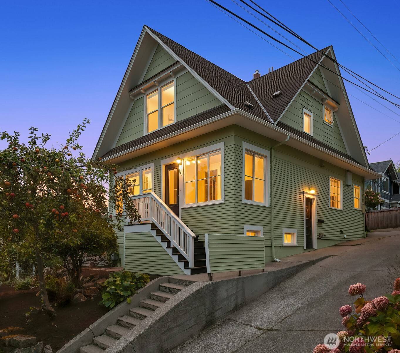 Seattle, WA 98119,311 W Smith ST