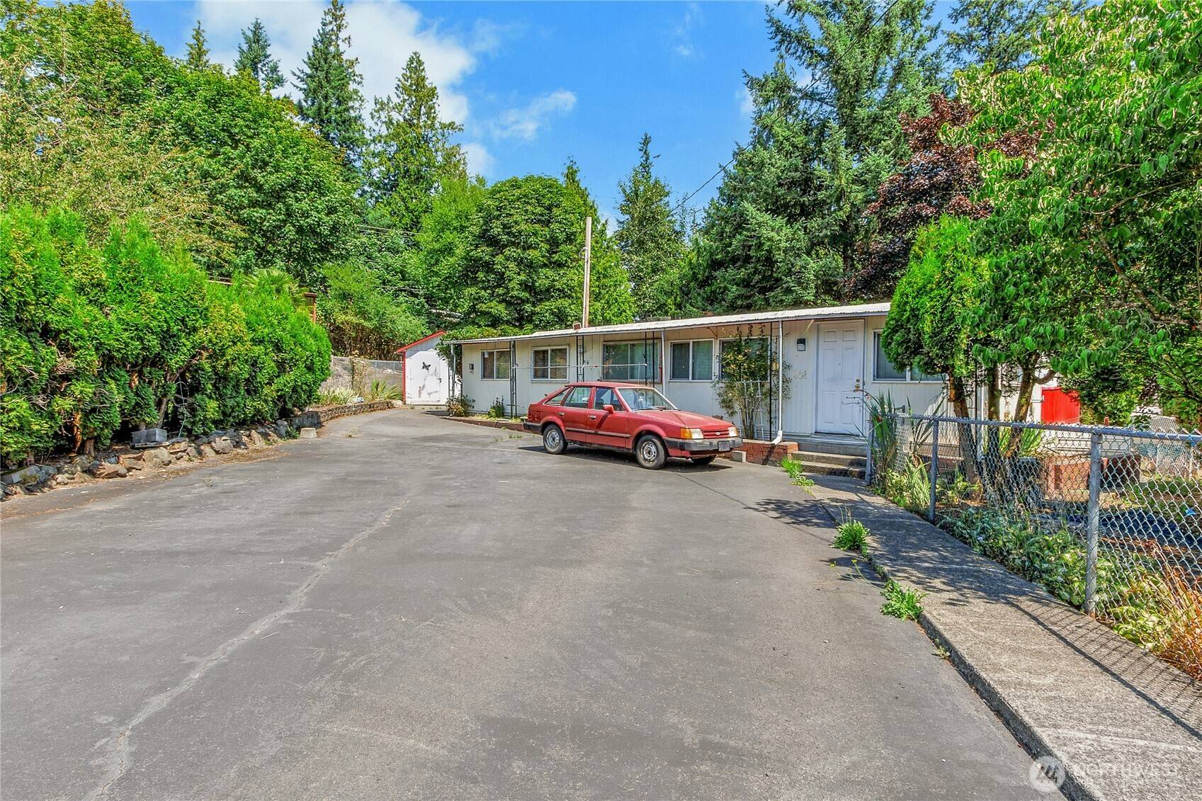 Maple Valley, WA 98038,22034 SE 272nd PL