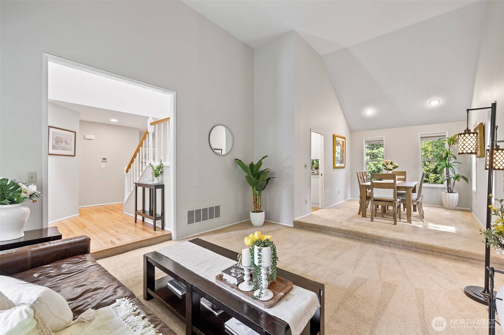 Sammamish, WA 98074,4310 209th AVE NE