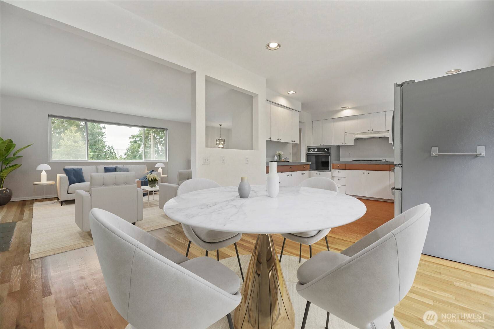 Bellevue, WA 98008,316 158th PL SE