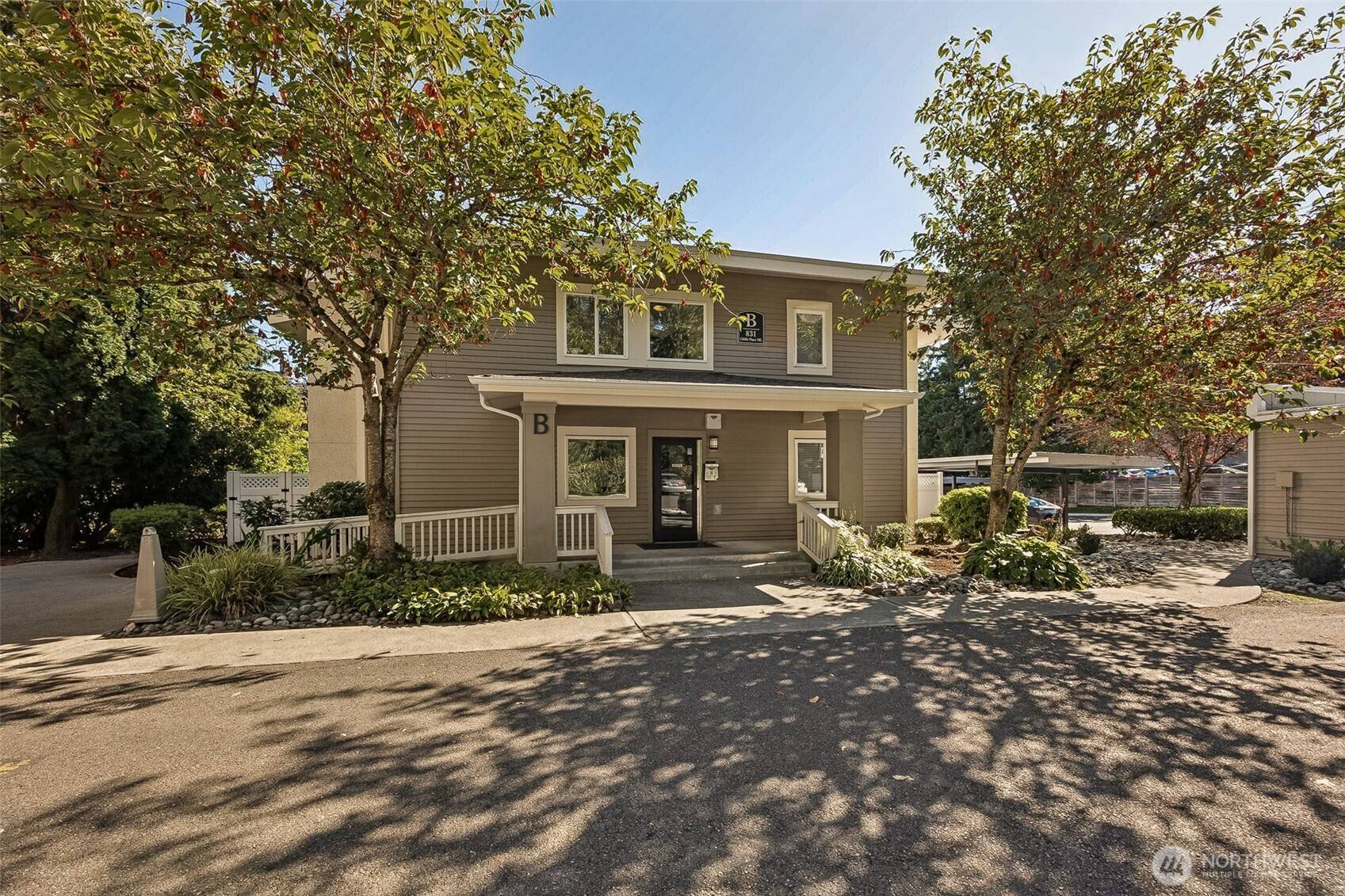 Bellevue, WA 98005,831 126th PL NE #B208