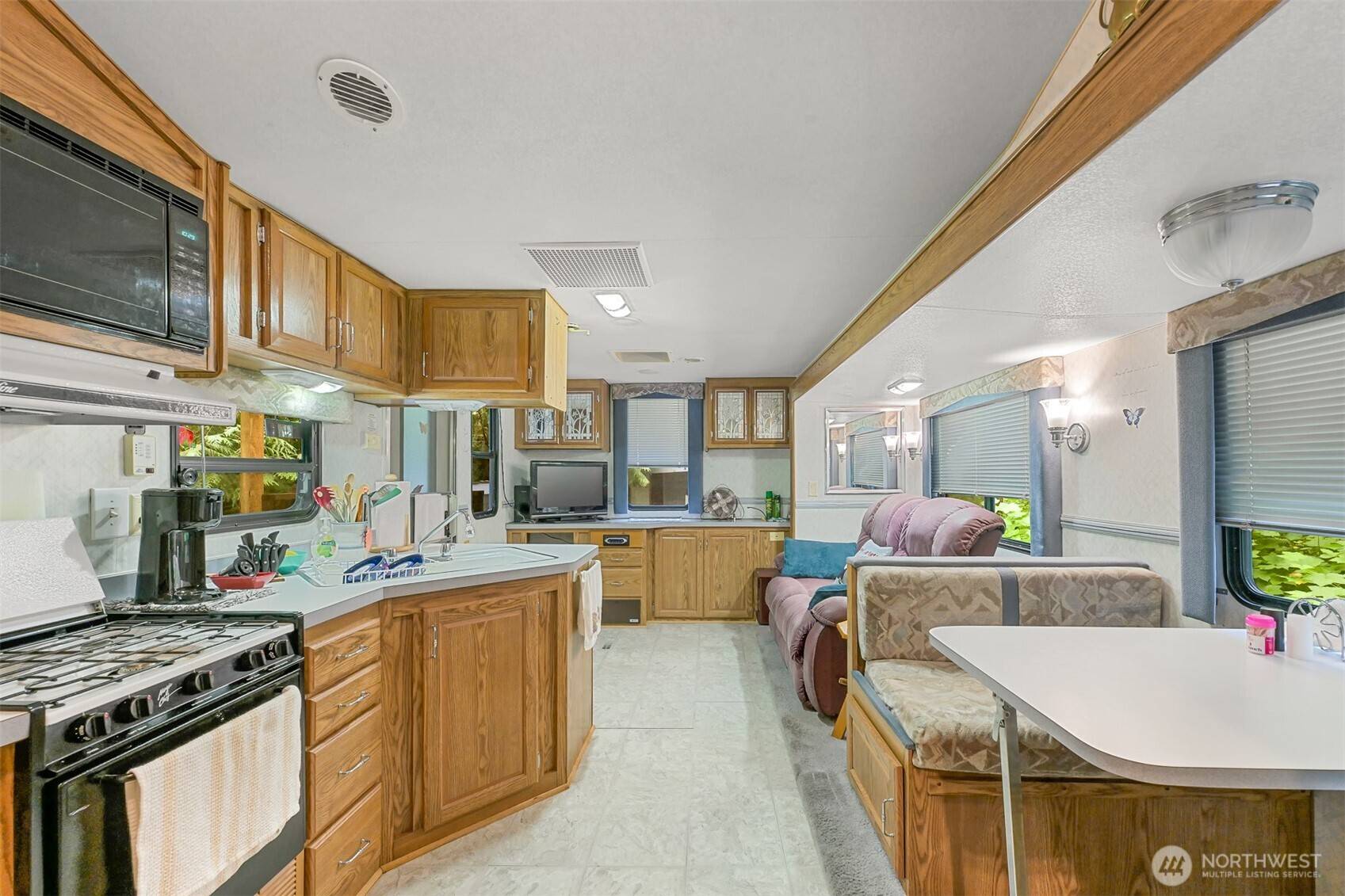 Sumas, WA 98266,1056 Birch LN