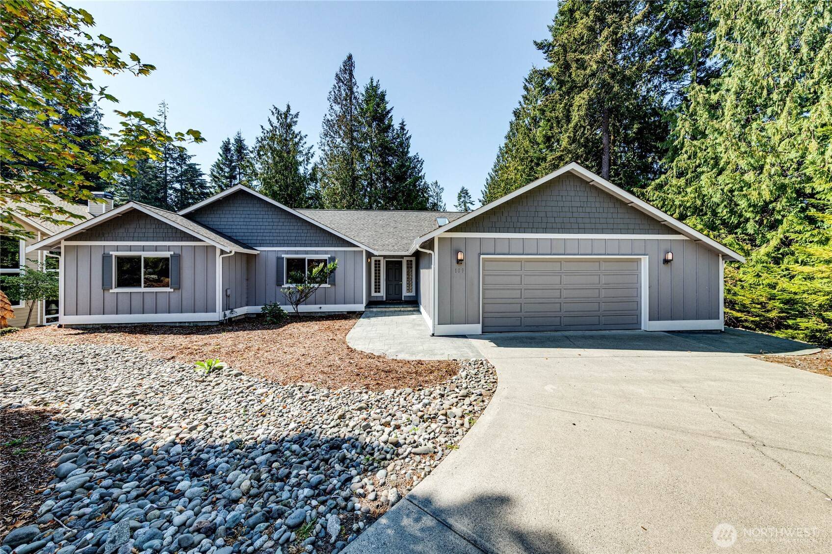 Sequim, WA 98382,109 Vancouver PL
