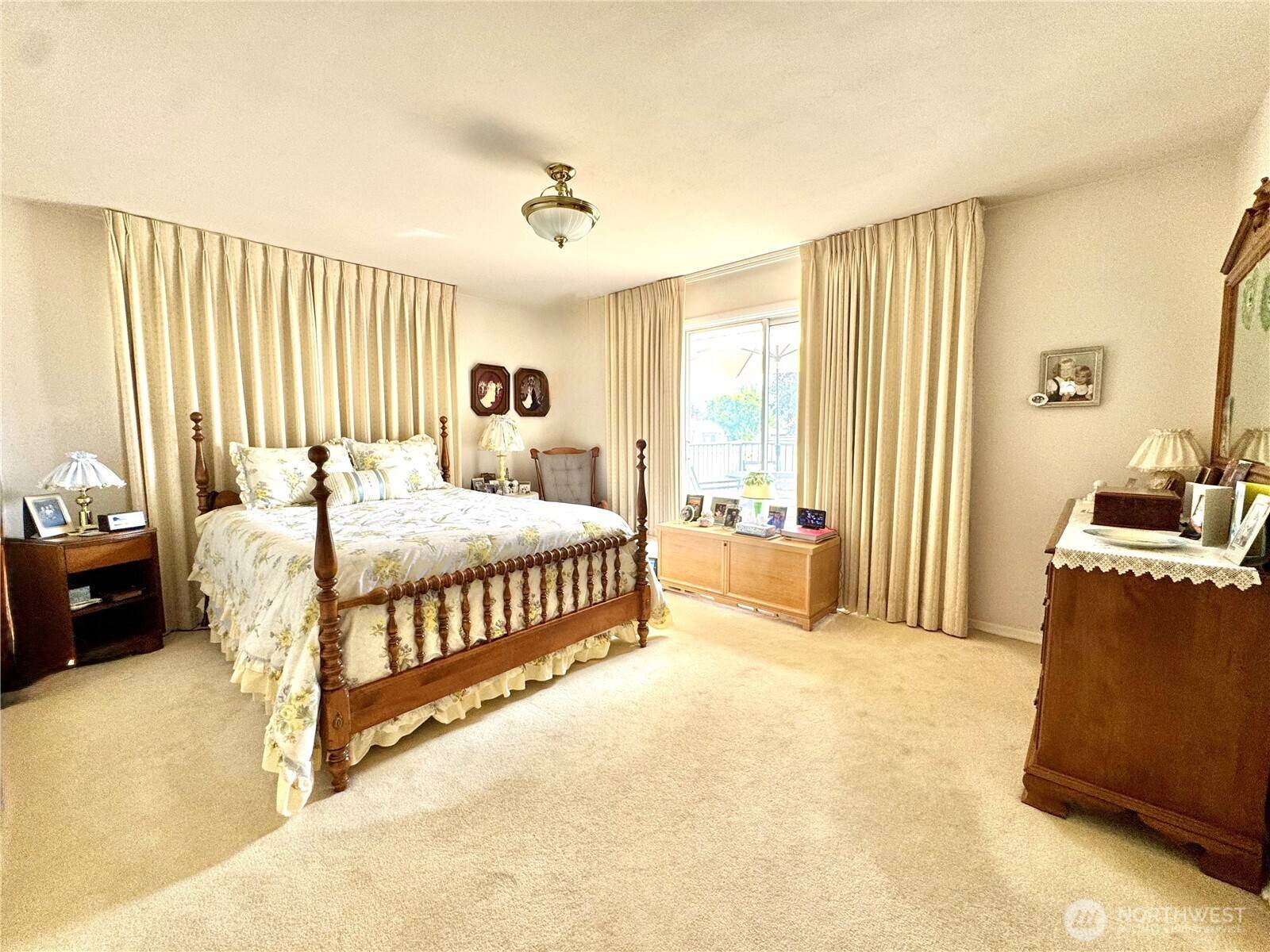 Ritzville, WA 99169,309 W 9th Avenue