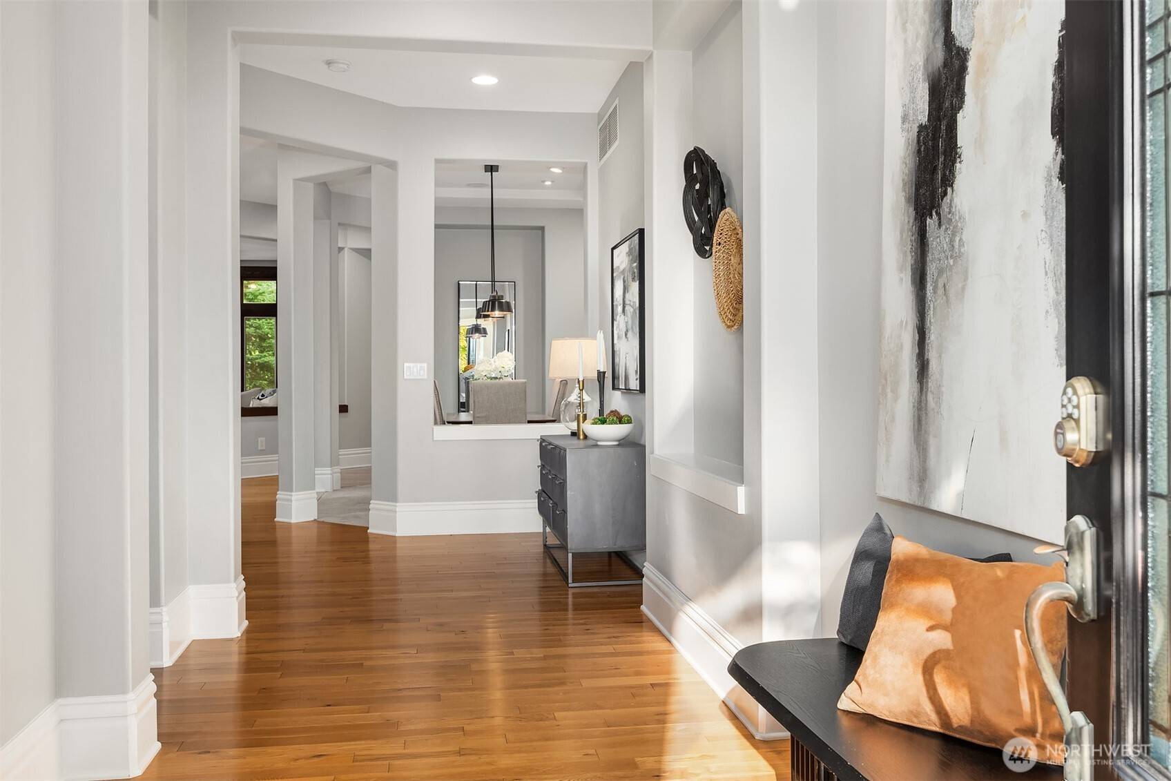 Issaquah, WA 98029,2989 NE Davis LOOP