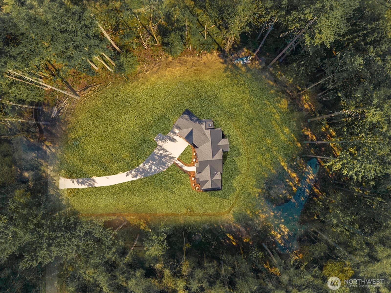 Issaquah, WA 98027,22305 134th ST