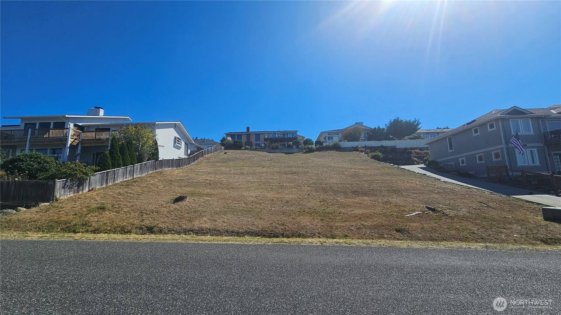 Camano Island, WA 98282,276 Melissa ST