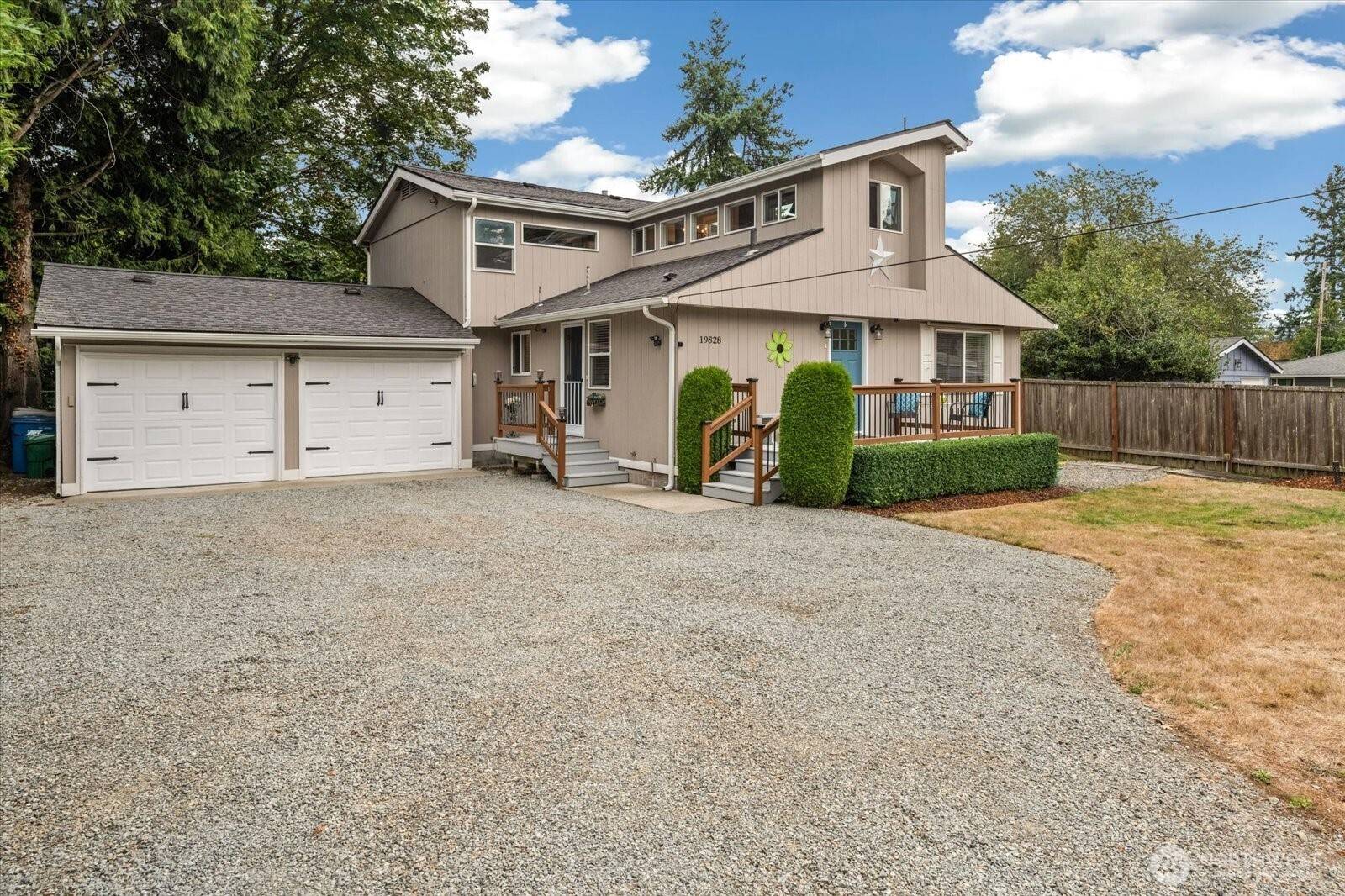 Renton, WA 98055,19828 104th AVE SE