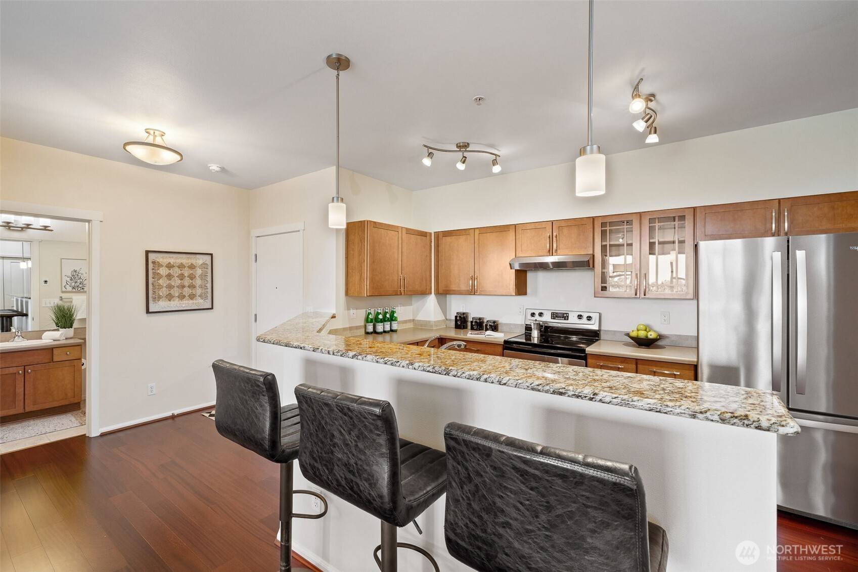 Seattle, WA 98126,2960 SW Raymond ST #204