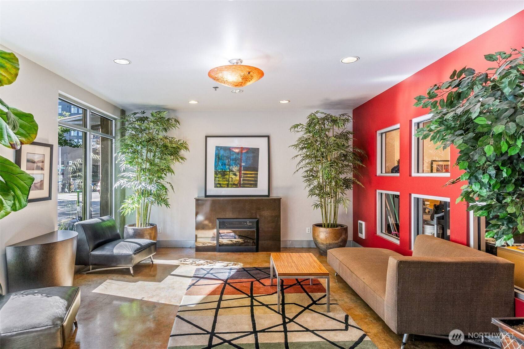 Seattle, WA 98121,2440 Western AVE #503