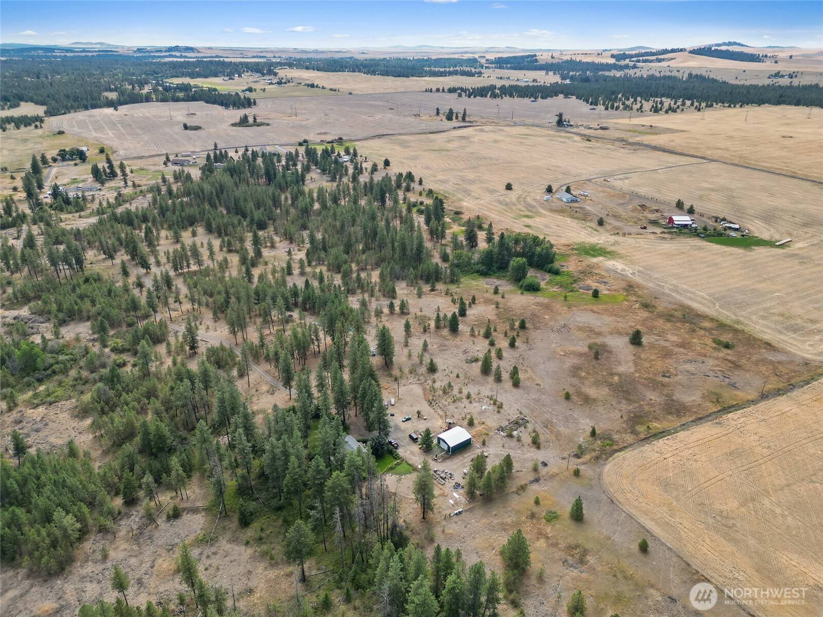 Nine Mile Falls, WA 99026,228 W Four Mound RD