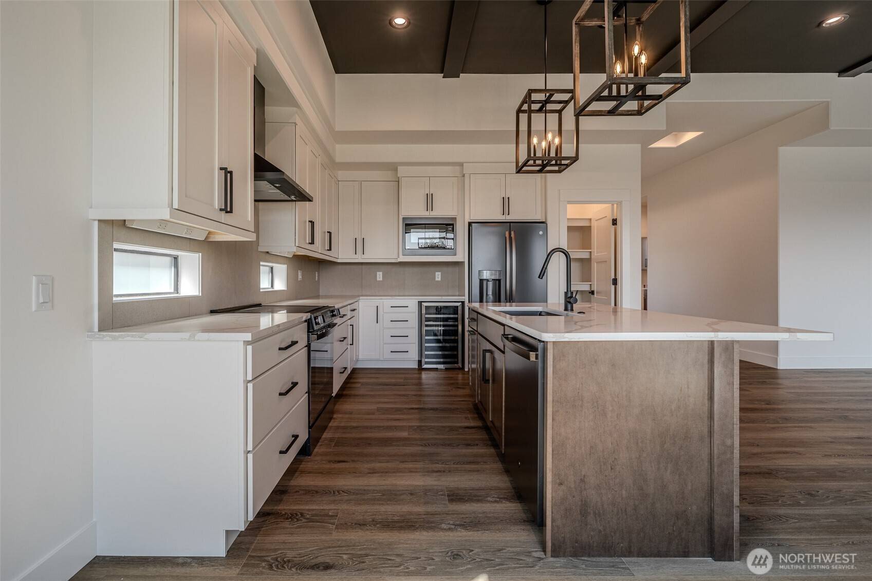 Wenatchee, WA 98801,958 Racine Springs DR