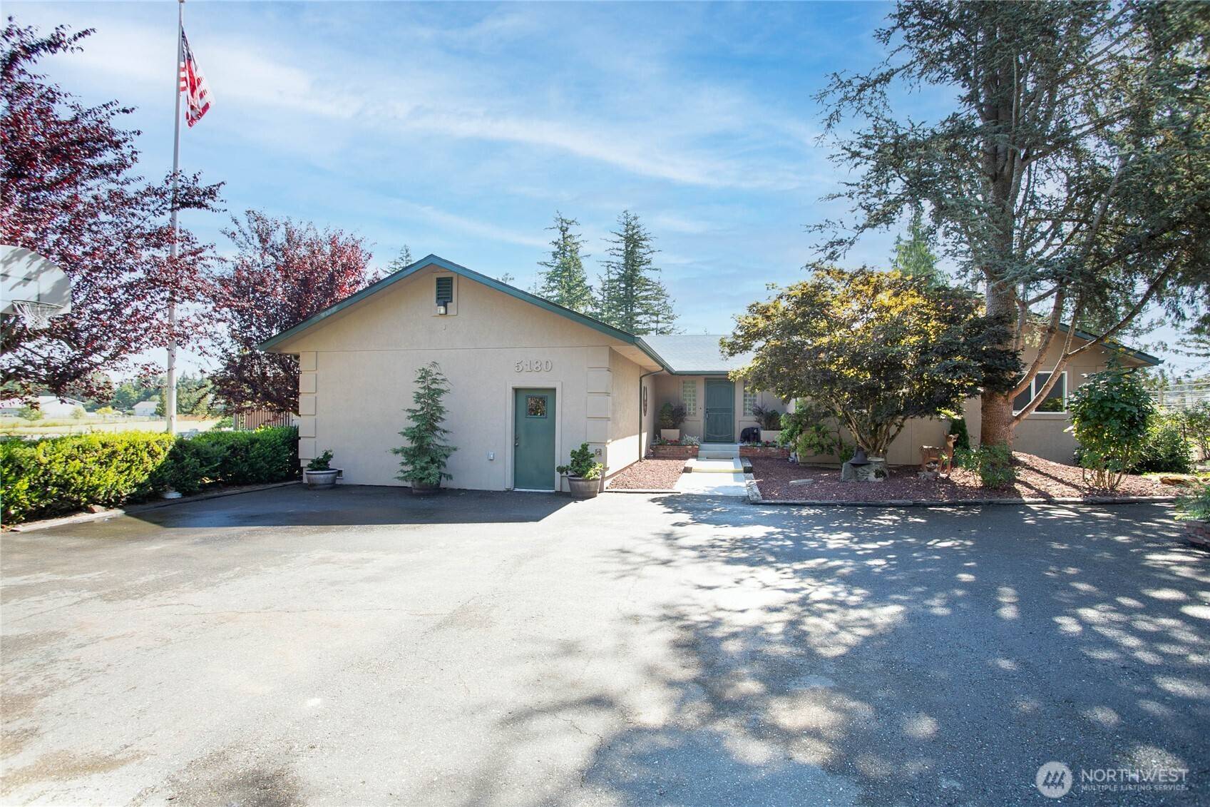 Bellingham, WA 98226,5180 Penny LN