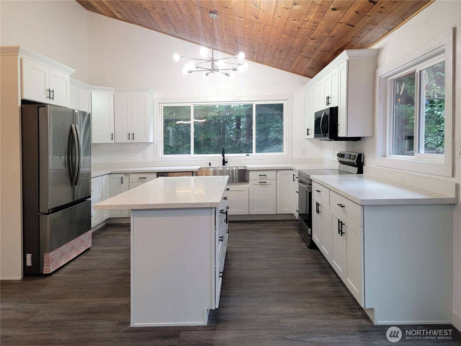 North Bend, WA 98045,13721 409th AVE SE