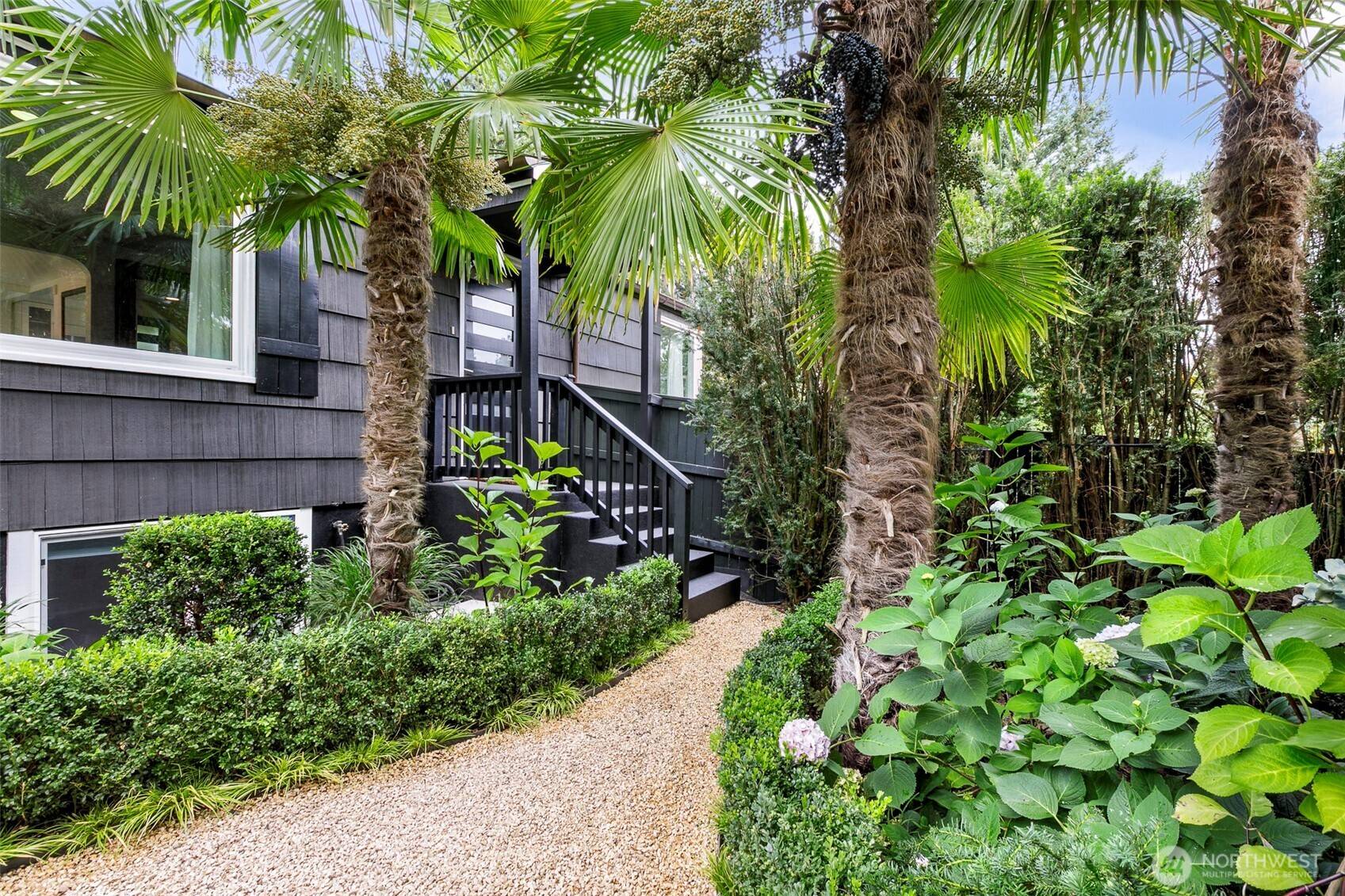 Seattle, WA 98125,10303 15th AVE NE