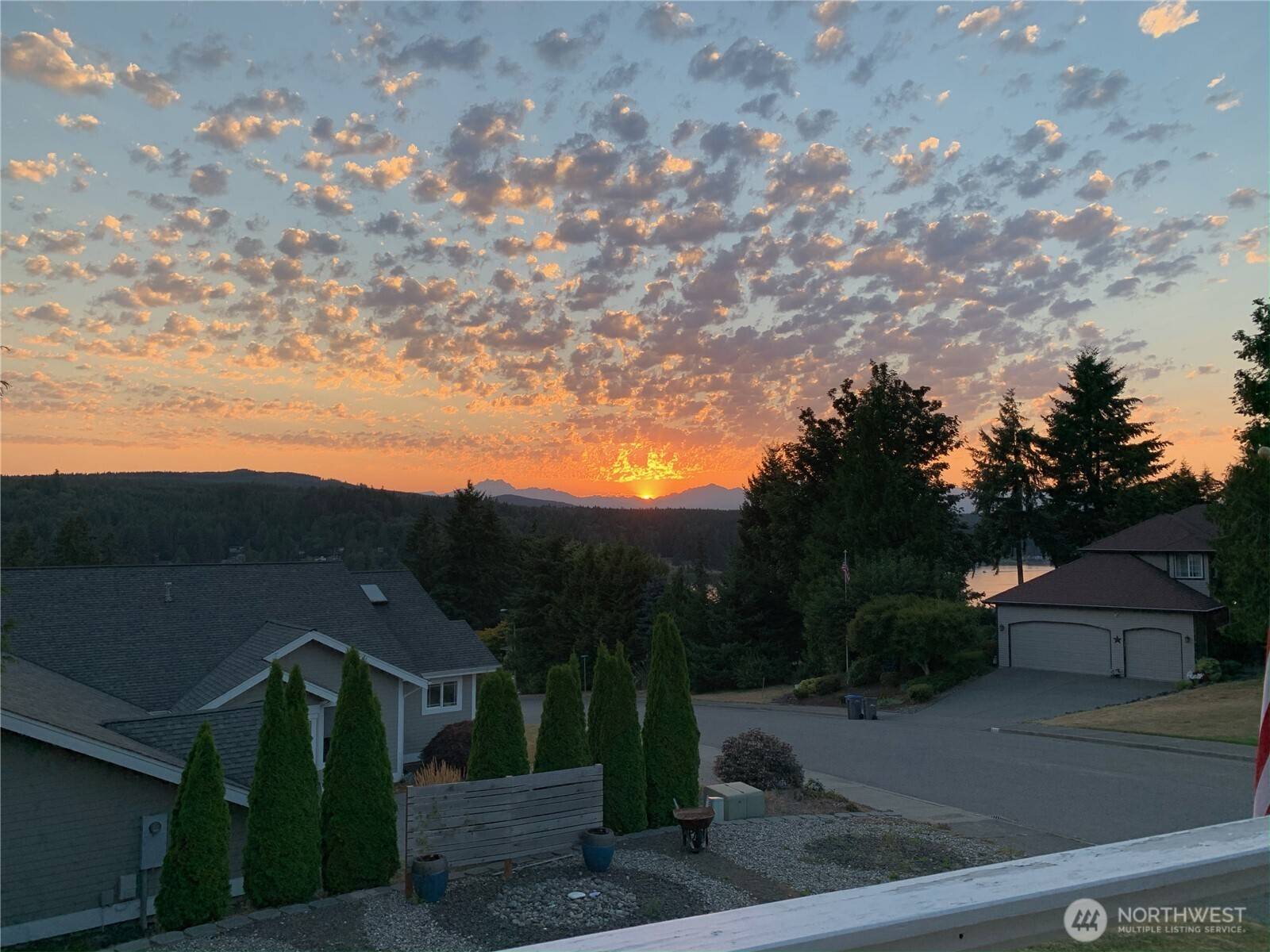 Bremerton, WA 98312,6096 Widgeon Ct