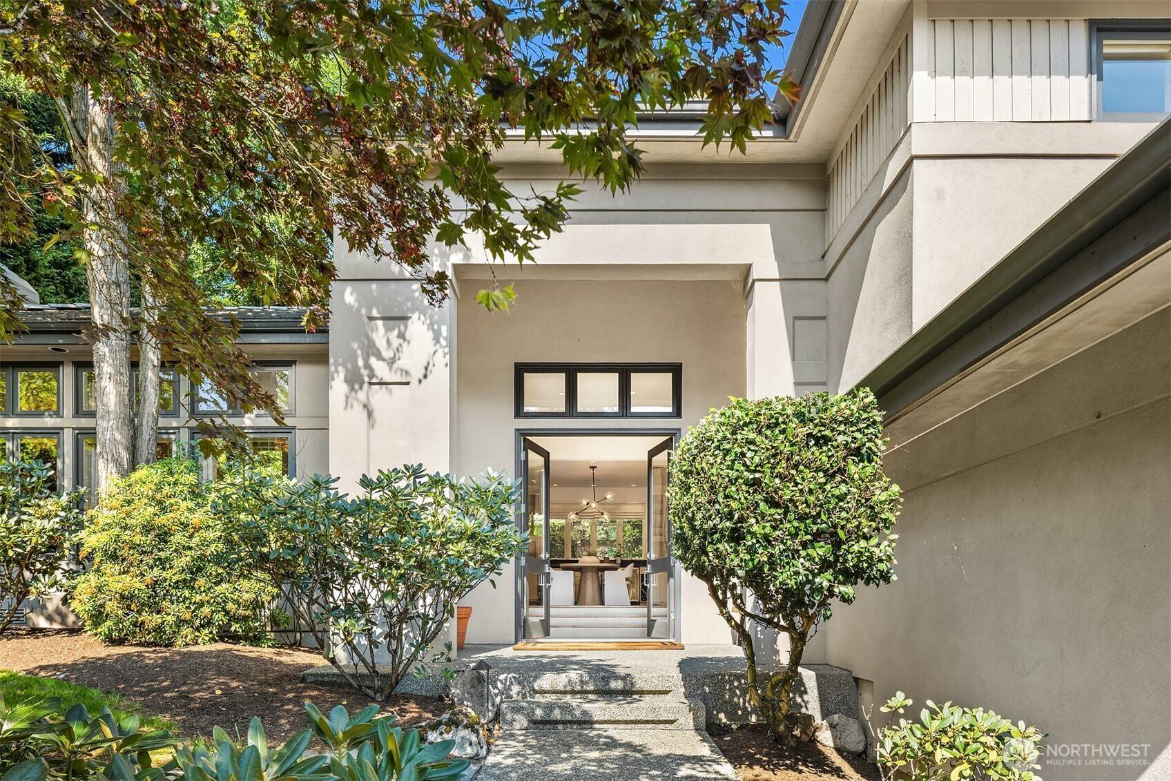 Mercer Island, WA 98040,7250 92nd AVE SE