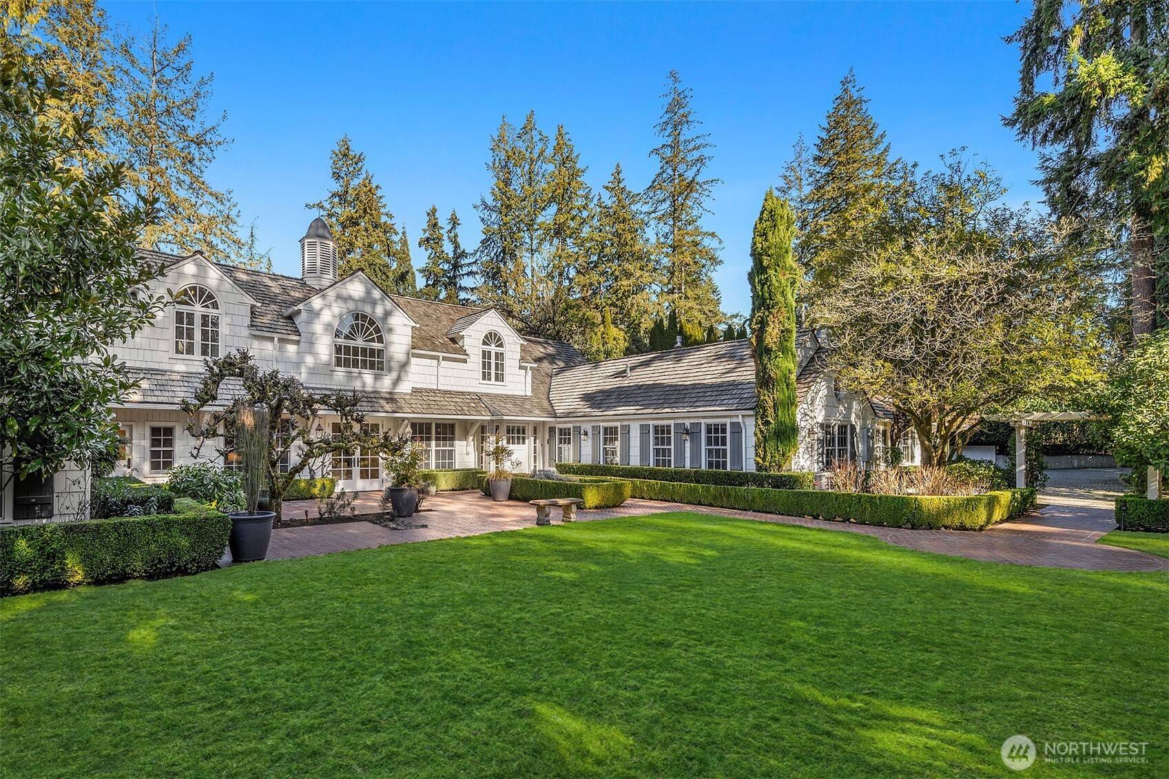 Medina, WA 98039,1135 Evergreen Point Rd