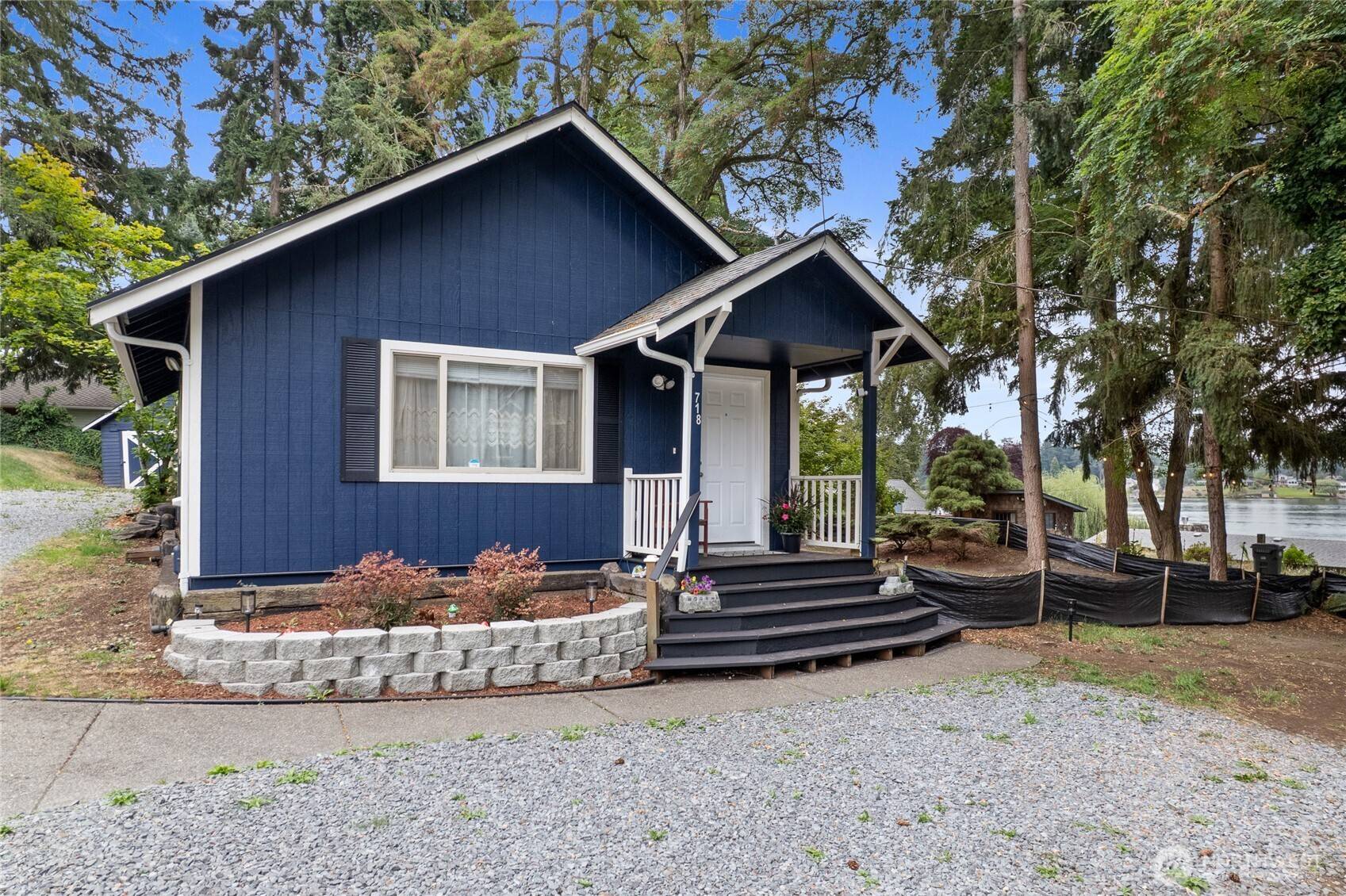 Spanaway, WA 98387,718 160th ST S