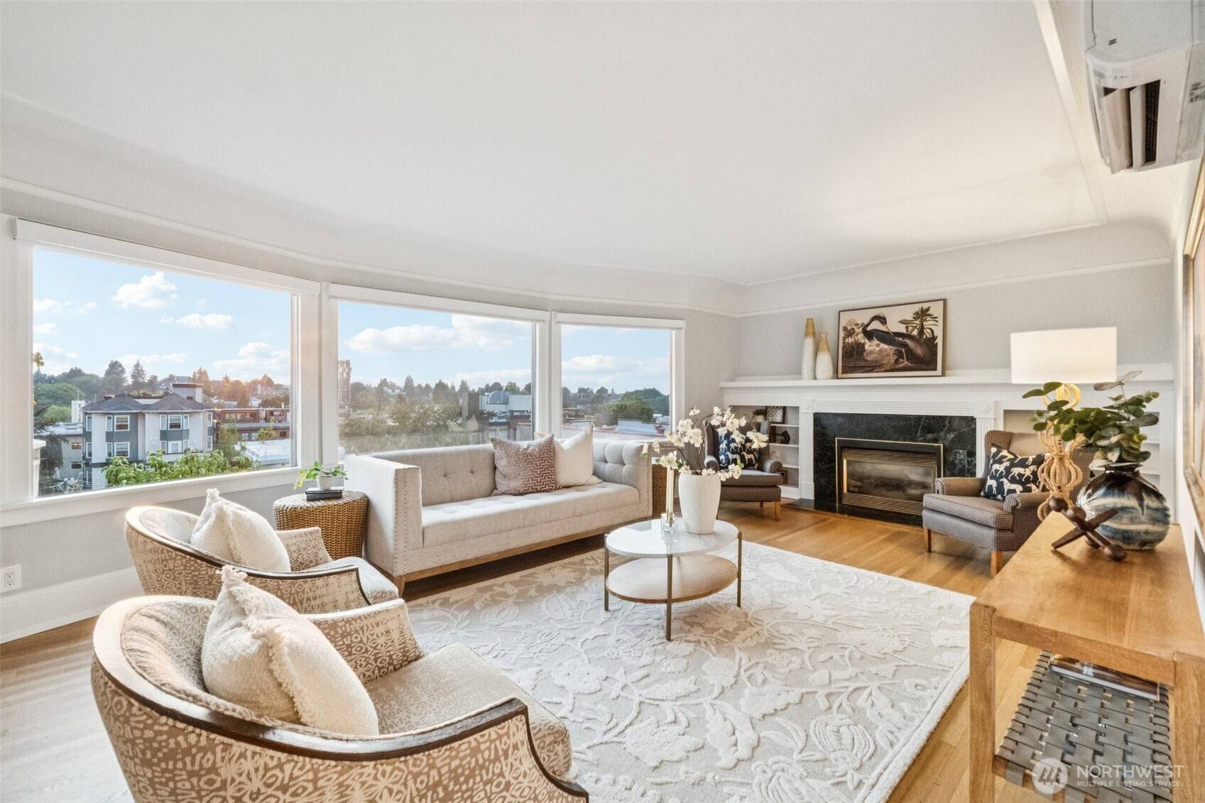 Seattle, WA 98109,1407 1st AVE N