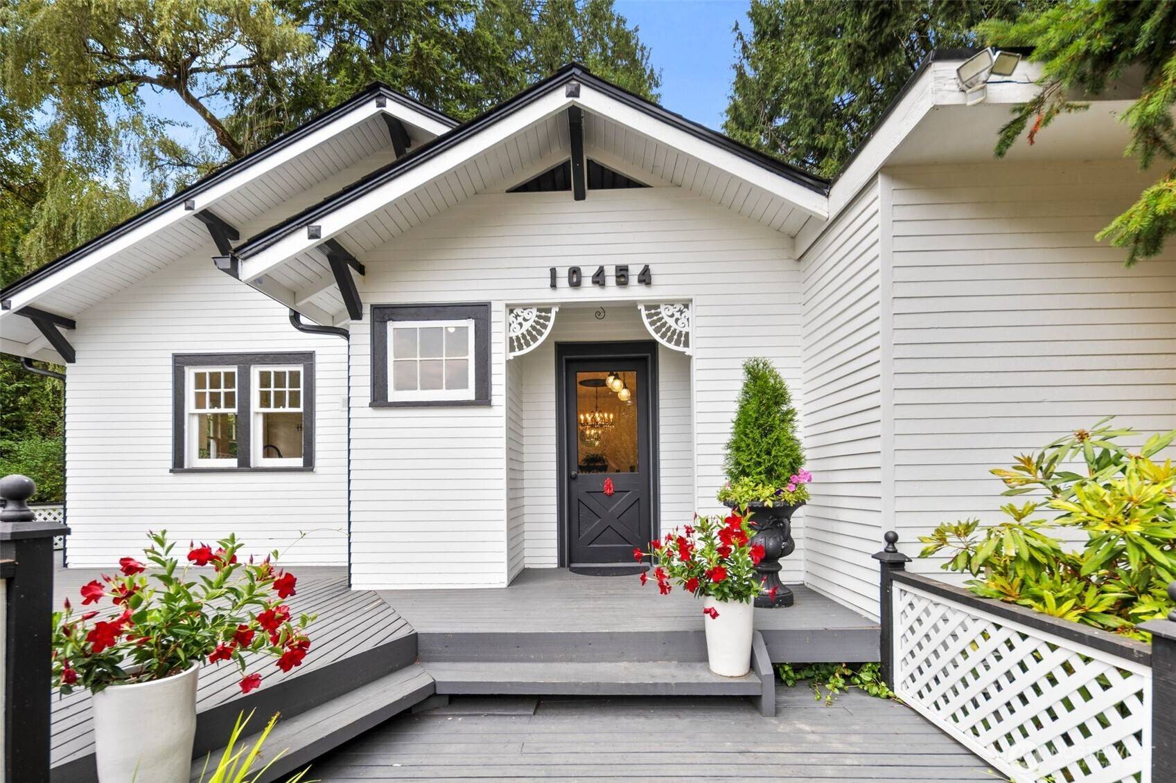 Kirkland, WA 98033,10454 Forbes Creek DR