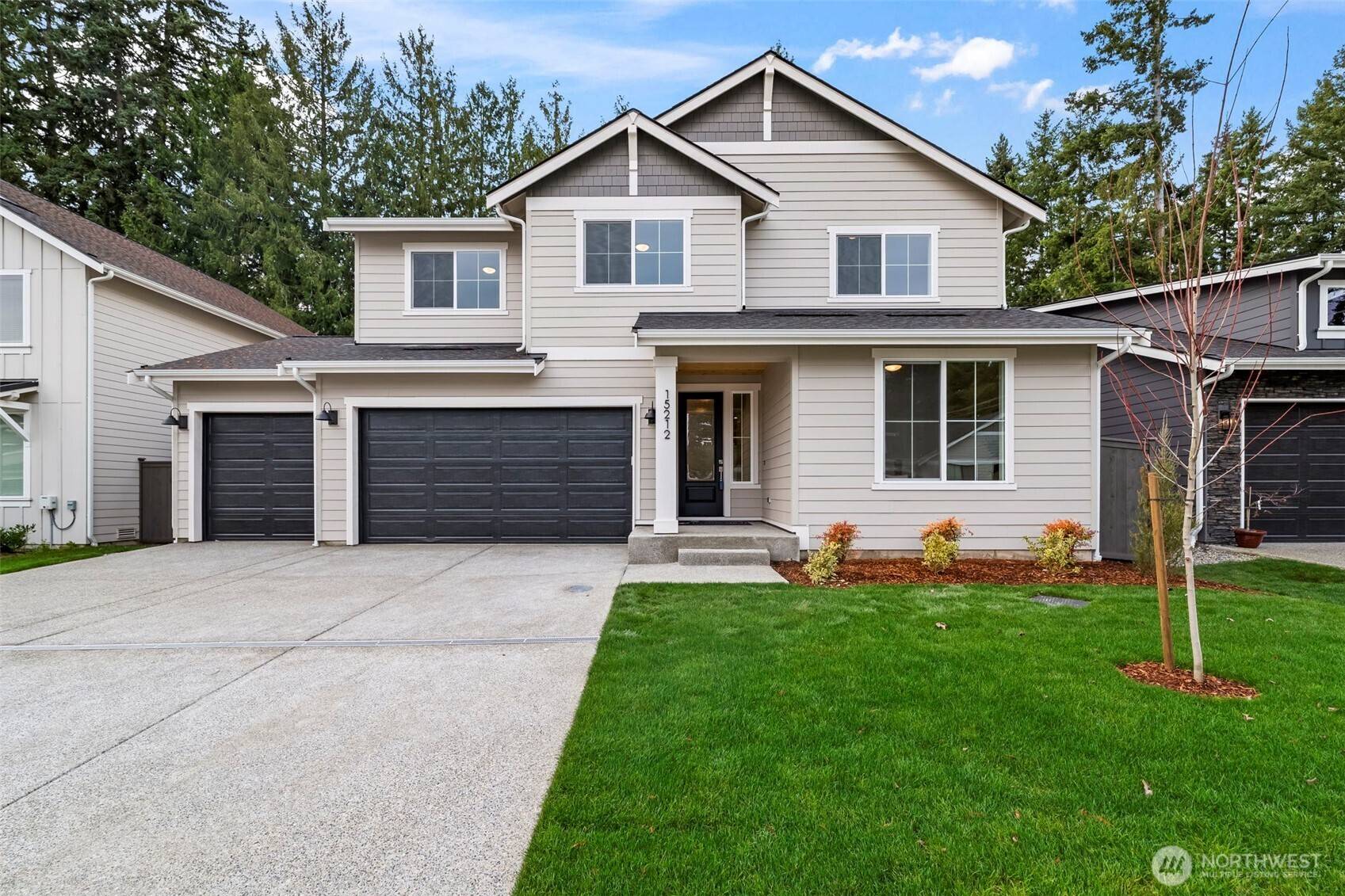 Puyallup, WA 98374,15212 106th AVE E