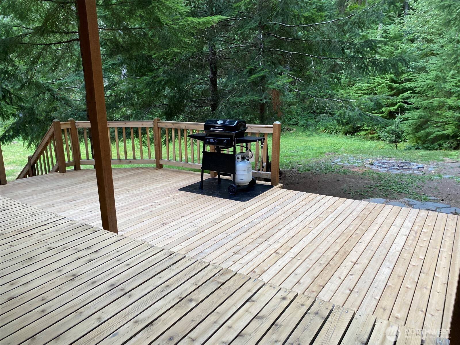 Greenwater, WA 98022,16726 Mountain Side DR E