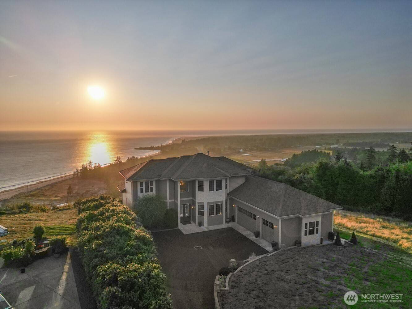 Tokeland, WA 98590,1525 PANORAMIC LN