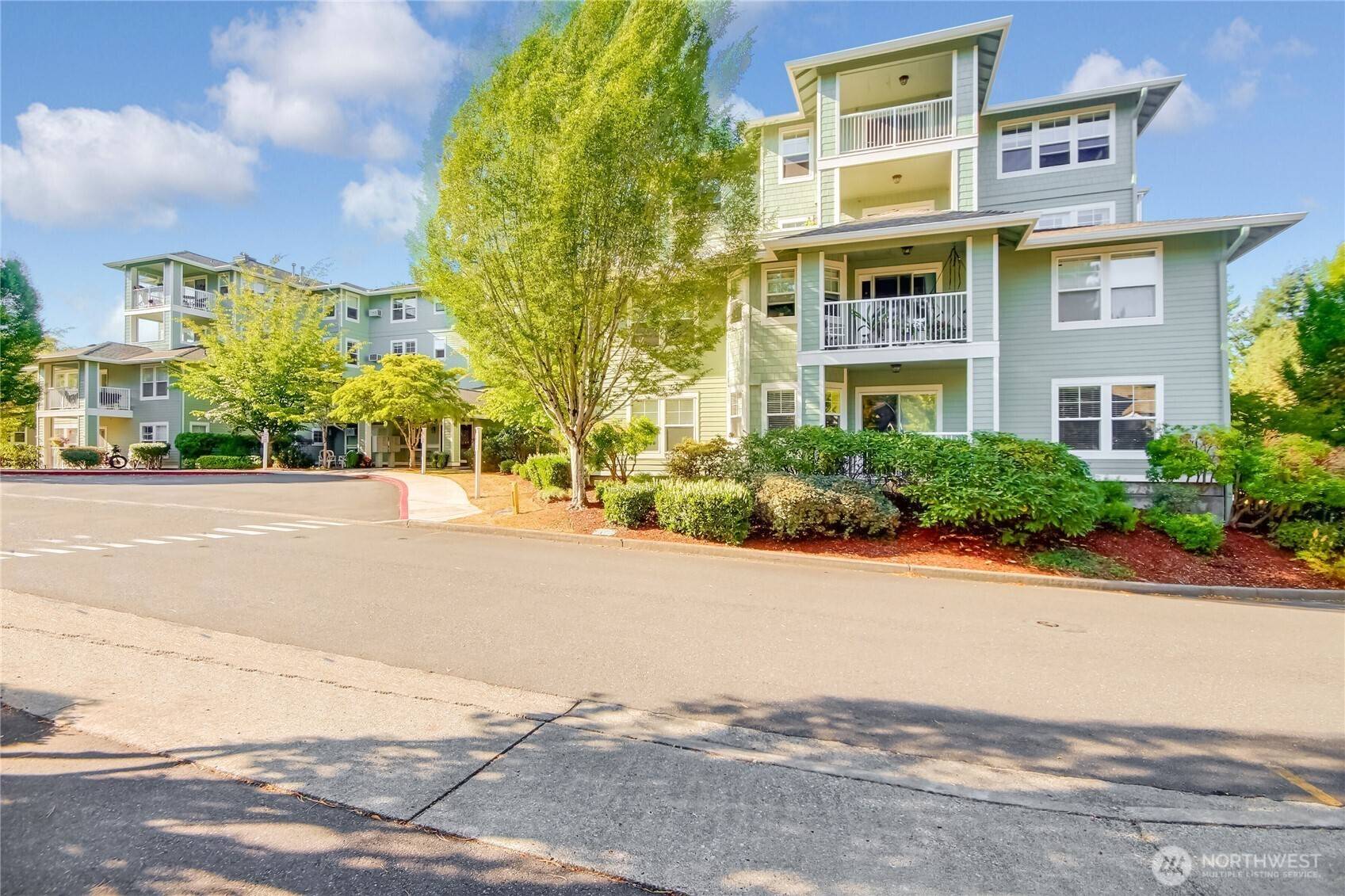 Issaquah, WA 98029,22425 SE Highland LN #305