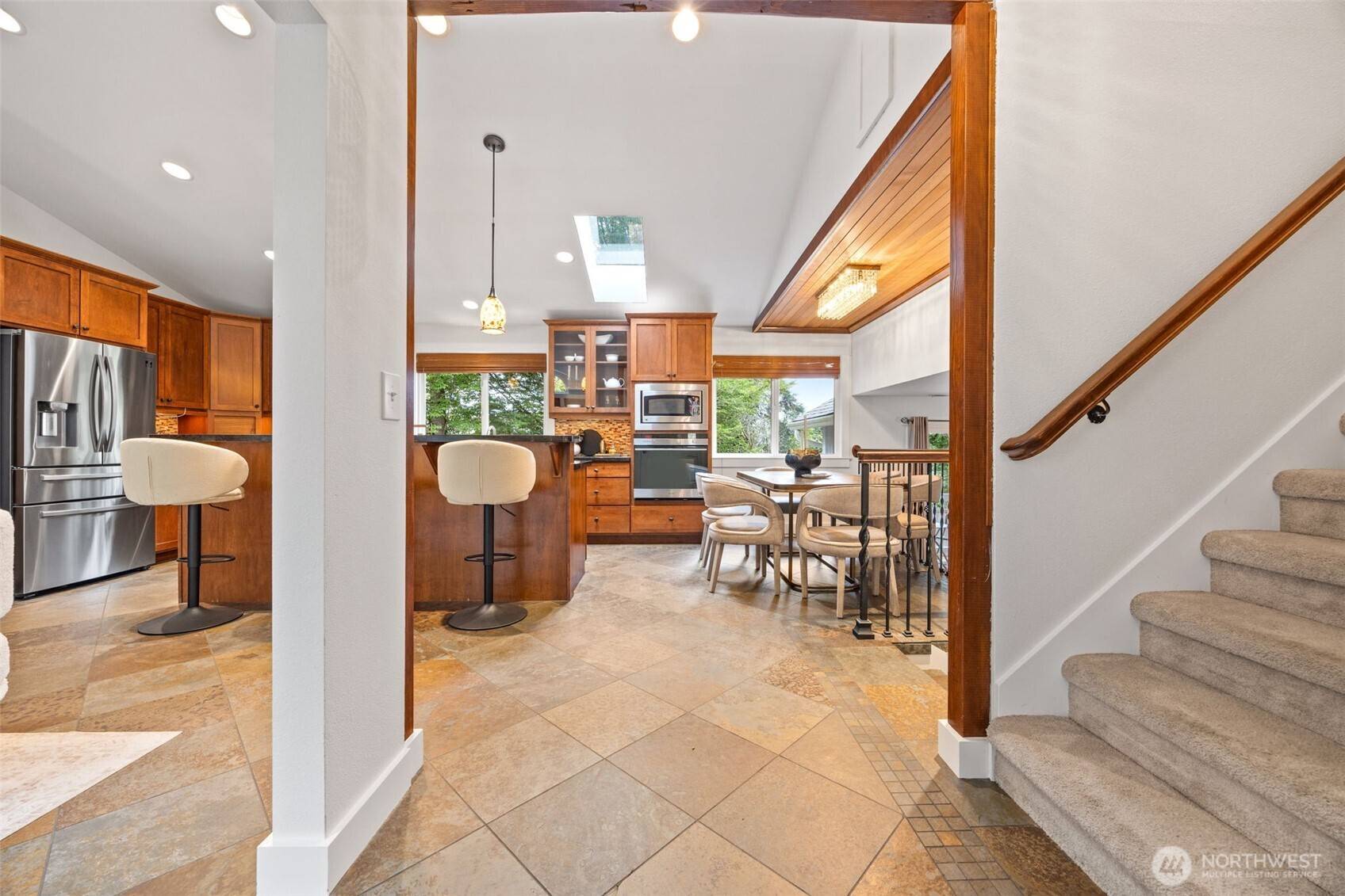 Woodinville, WA 98072,17829 149th AVE NE