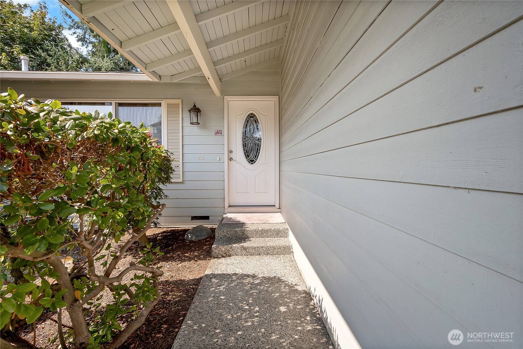 Renton, WA 98055,2203 Lincoln Pl. Se.