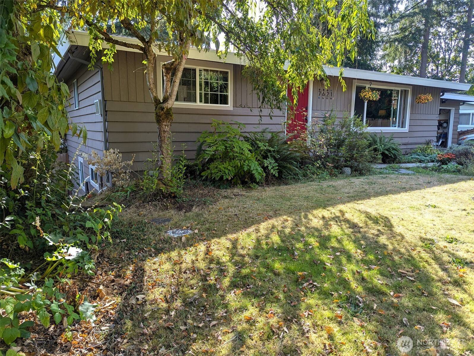 Bothell, WA 98028,7621 NE 205th ST