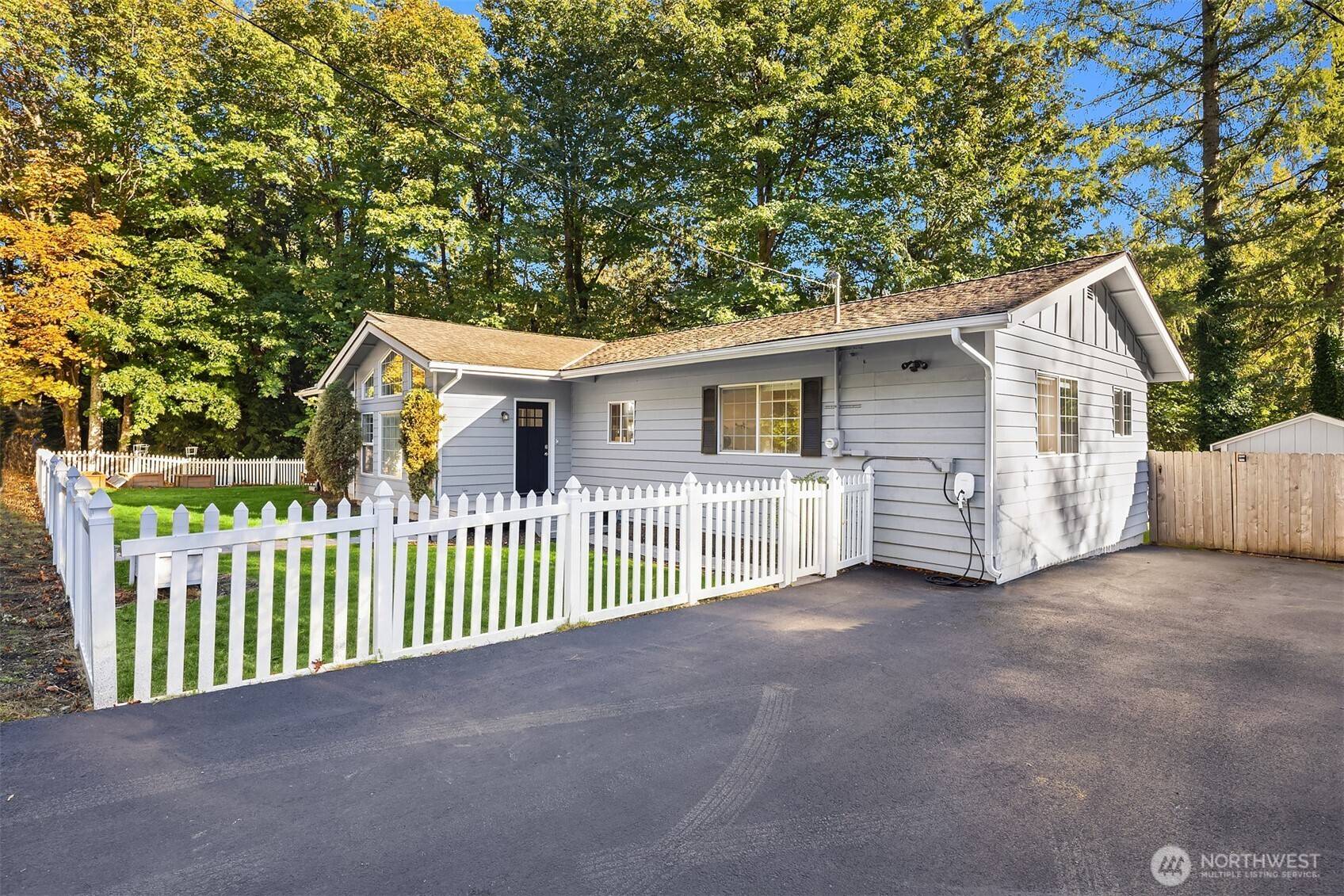 Issaquah, WA 98027,26833 SE 76th PL